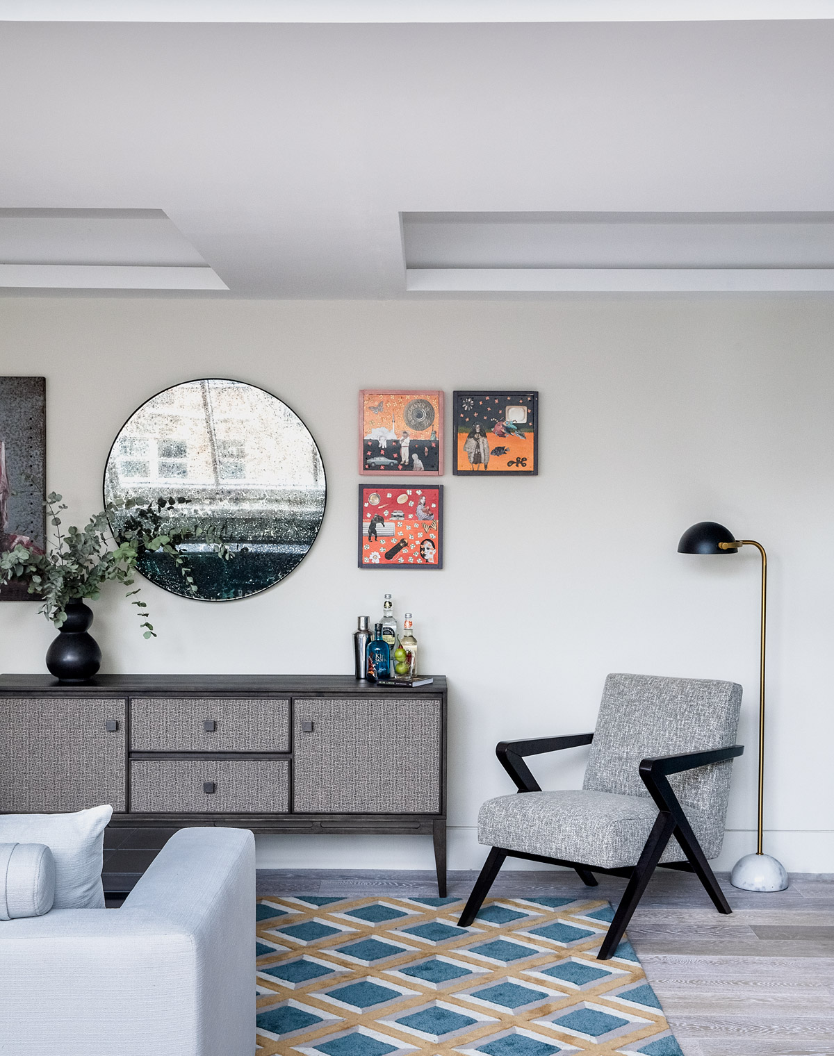 loft apartment, Loft Apartment Designed to Reflect its Urban Soho Surroundings