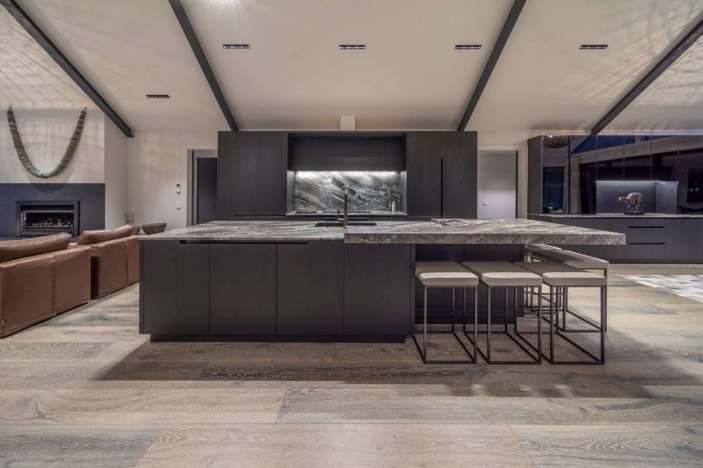 , Modern Kitchen Design Becomes Heart of Family Home