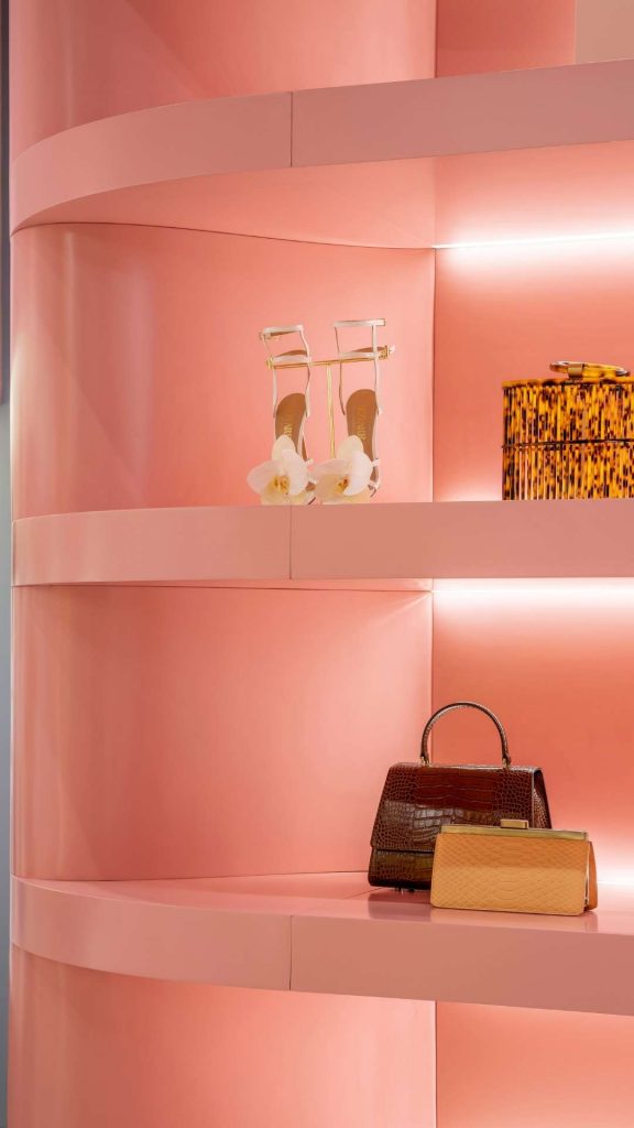 , Luxury Retail Design Creates Intimate Shopping Experience