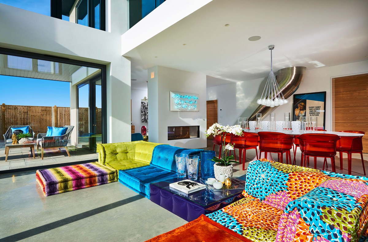 Fun Family Beach House with Colour and Contemporary Designs   SBID
