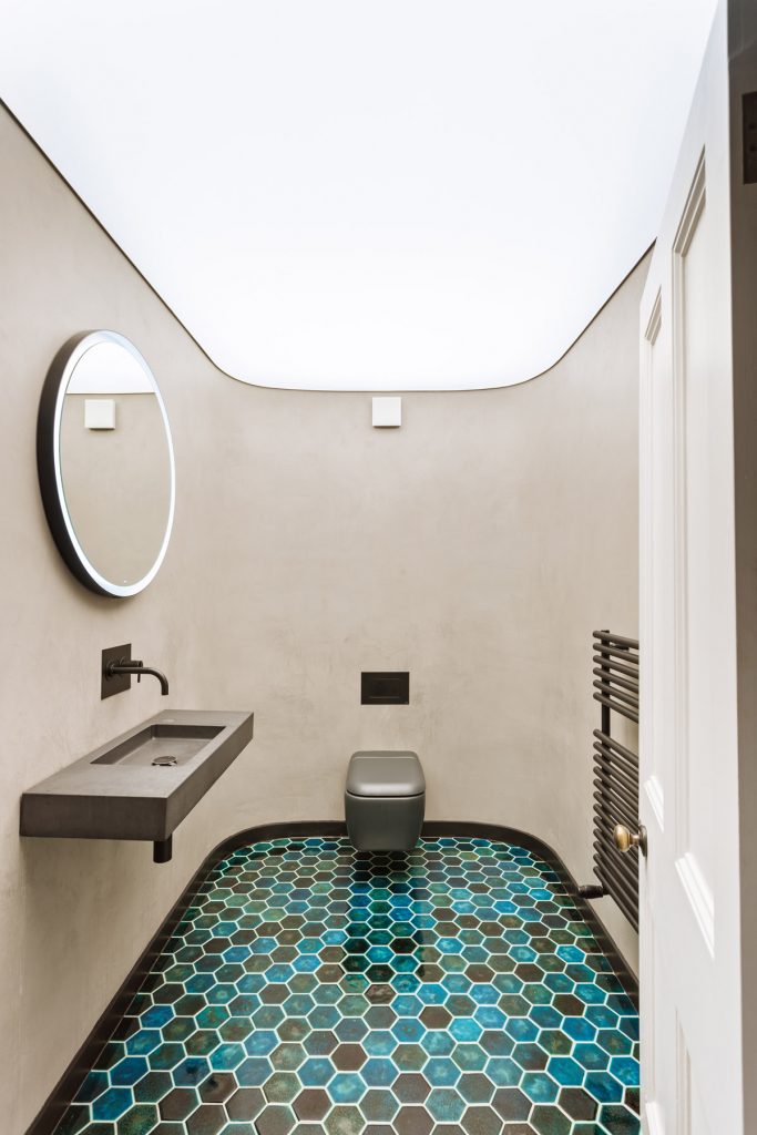 Small space design with guest loo by Richard Dewhurst