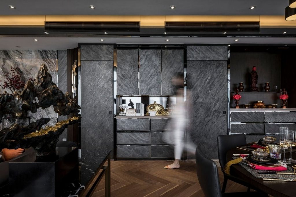 , Clubhouse-Style Apartment Design Achieves Luxurious Result