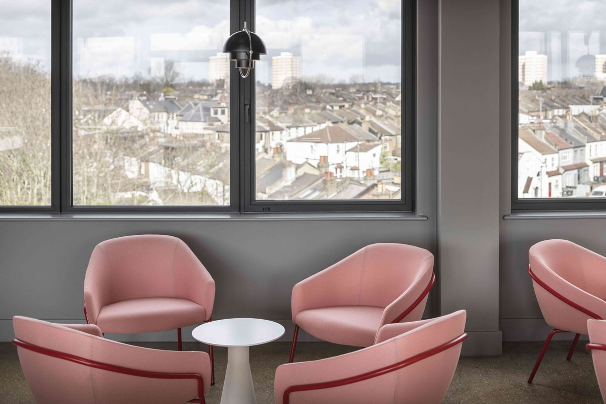 flexible office supports workers, London Debut with Flexible Co-working Spaces for City Workers