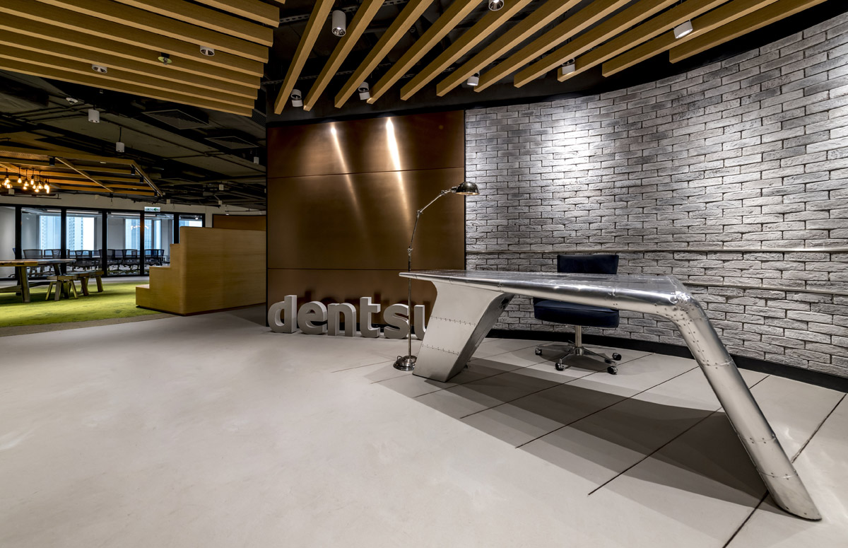 open plan office encourage interaction, Open Plan Office Designed to Encourage Workplace Interaction