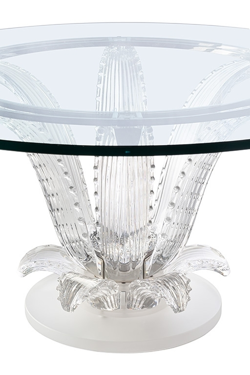 glass coffee table, A Glass Coffee Table that Demonstrates Talent and Craftsmanship