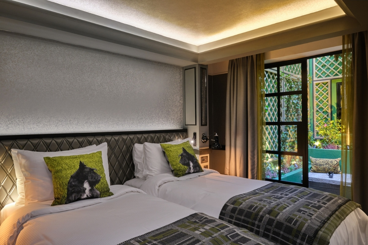 hotel suites, Hotel Suite Design Evokes a Narrative of a Fictitious Character