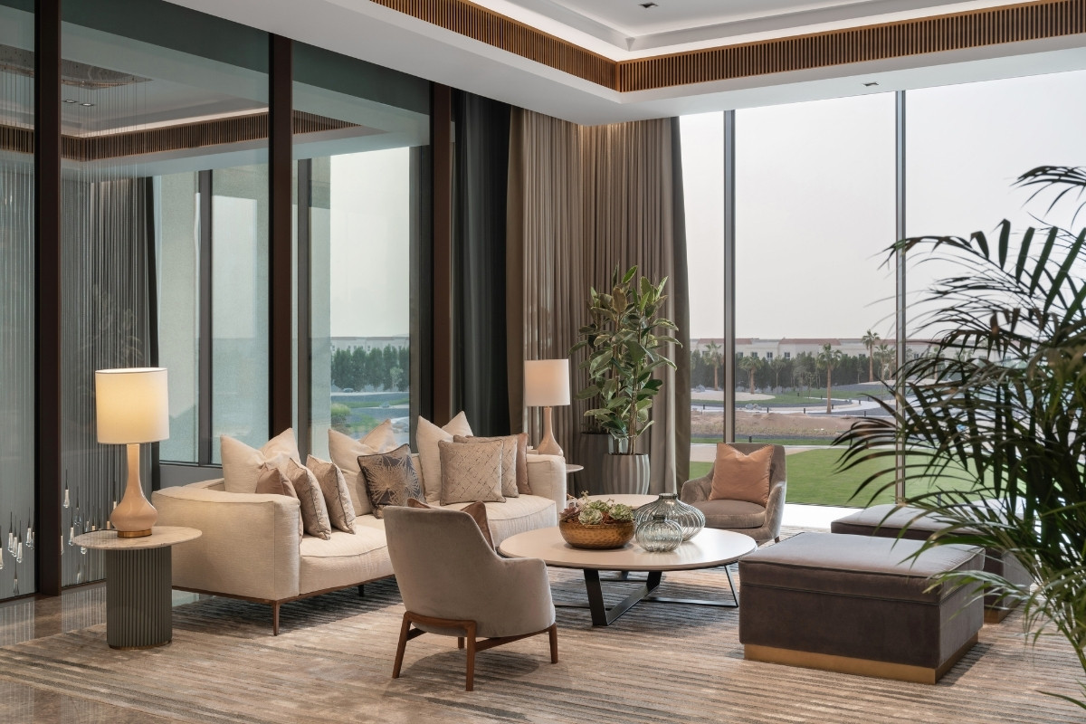 villa design, Expansive Seven Bedroom Villa Connects with the Vast Landscape Outside