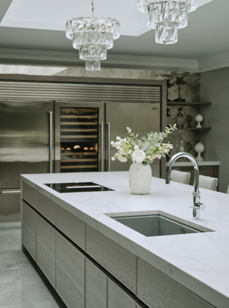 The New Ascot Kitchen is a Show-Stopping Design with Family Life at Its ...