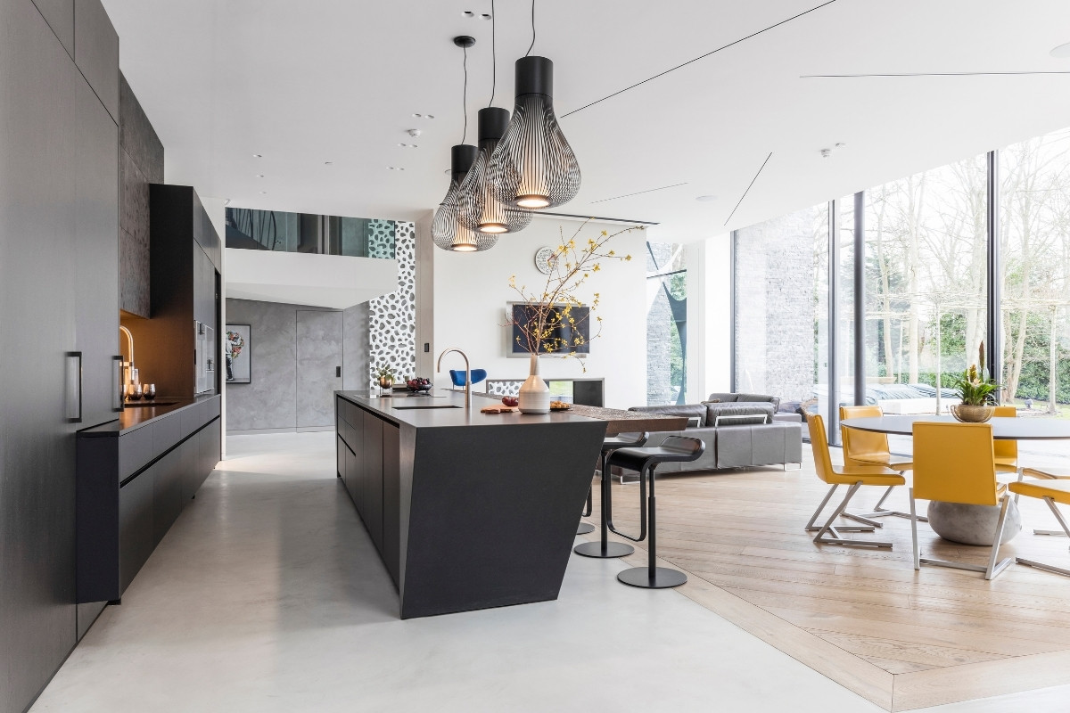 modern kitchen, Modern Kitchen Stands as a Piece of Art in a Private Residence