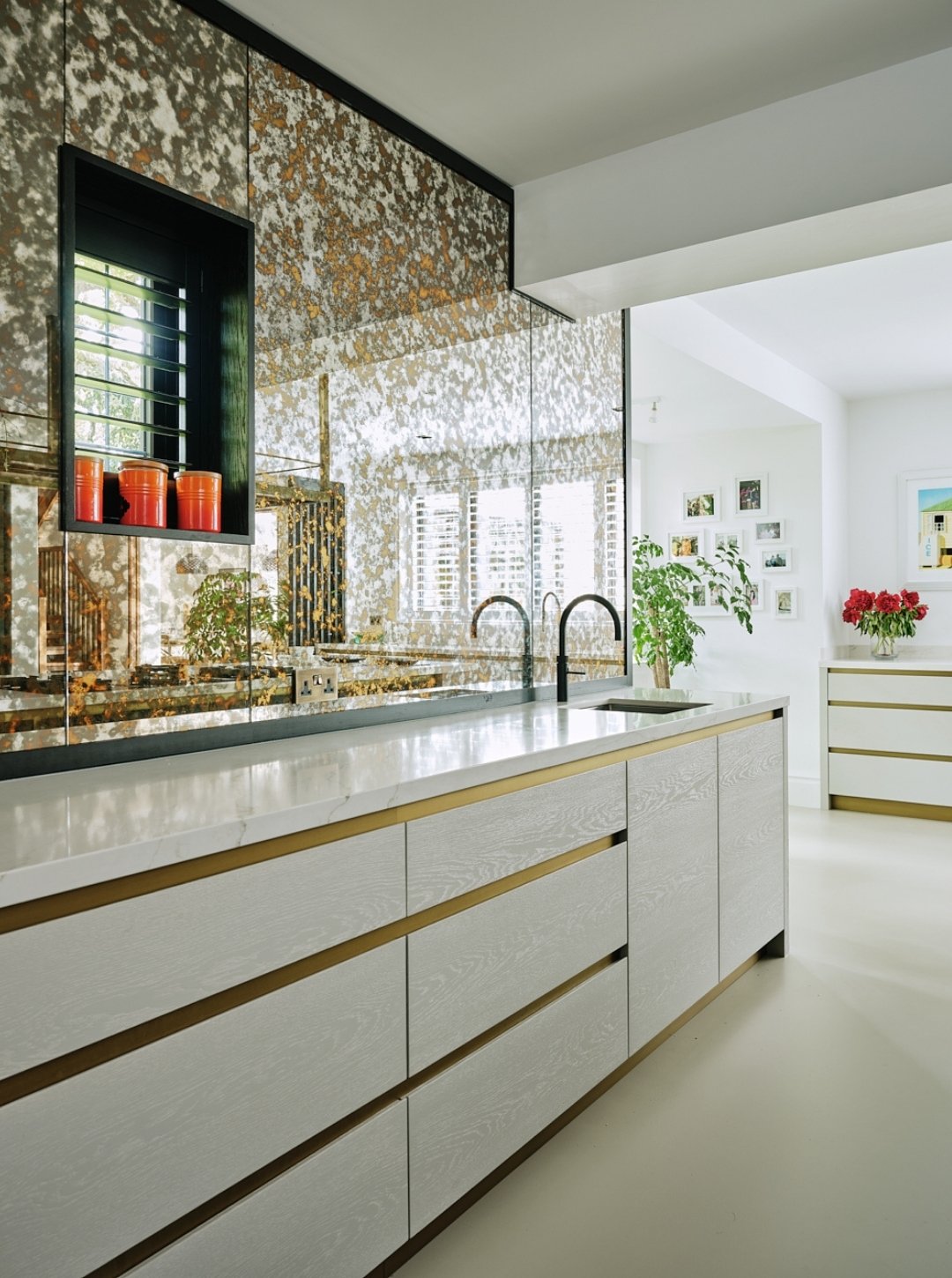 kitchen design, Charlie Smallbone’s Kitchen Mixes and Matches Materials to Beautiful Effect