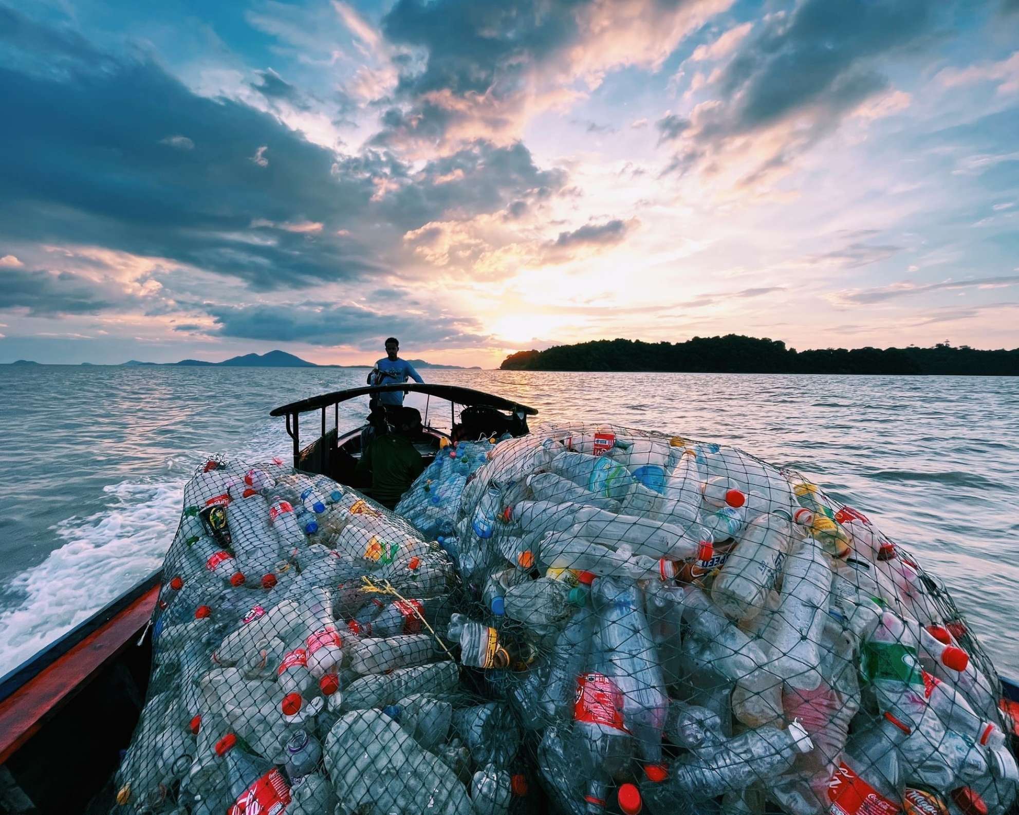 circular economy, Siminetti Announces Plastic Waste Recovery Initiative with Plastiks
