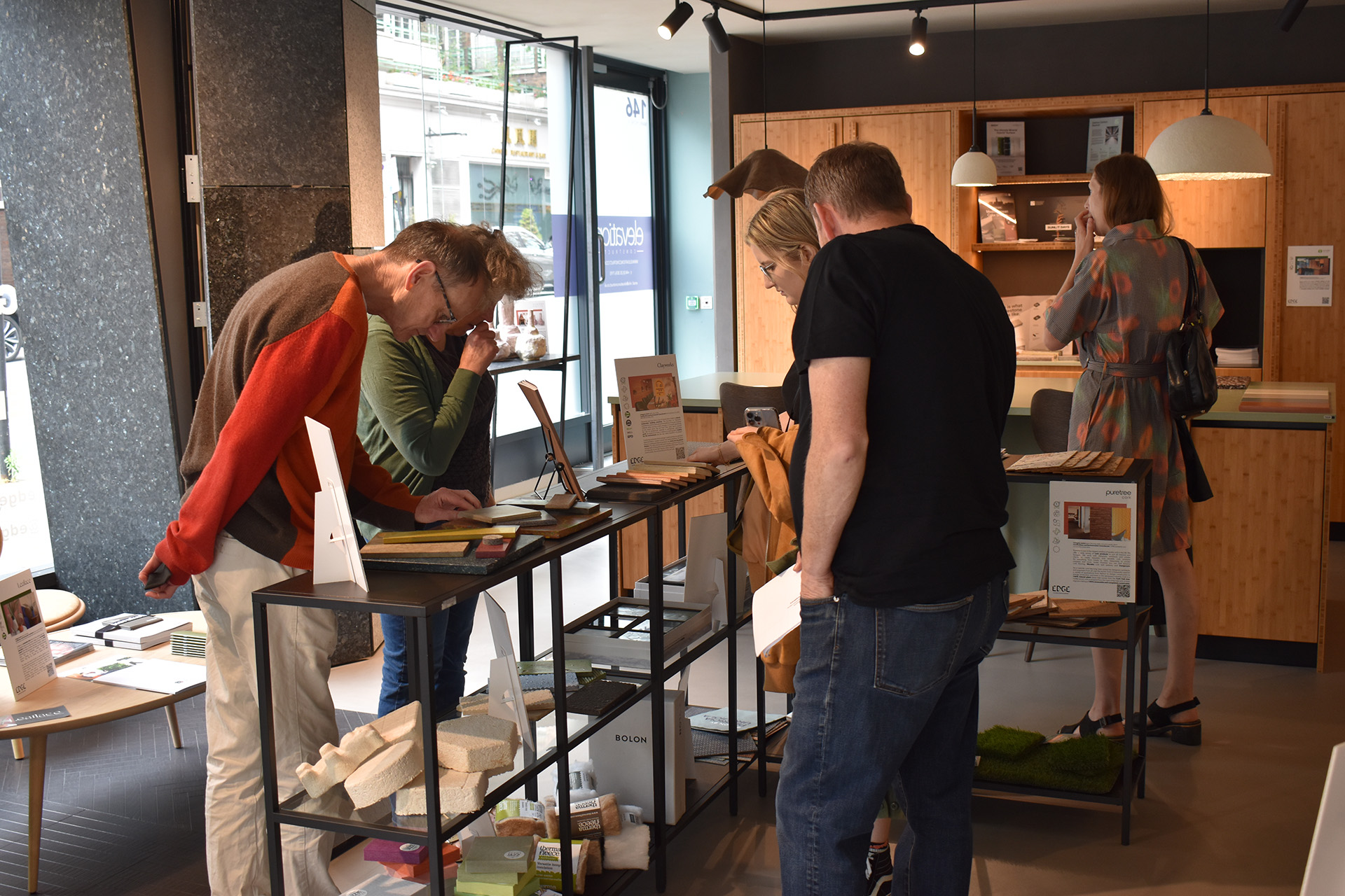 Showroom visitors 1 copy