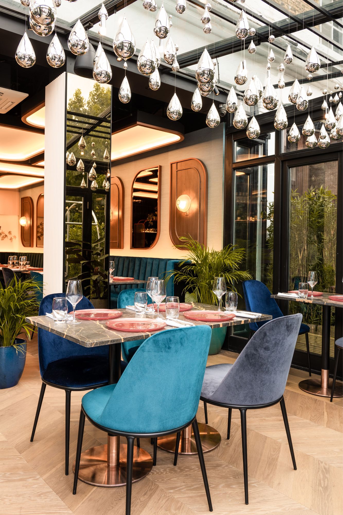 restaurant design, Restaurant Design Inspired by India’s Scenery Throughout the Seasons