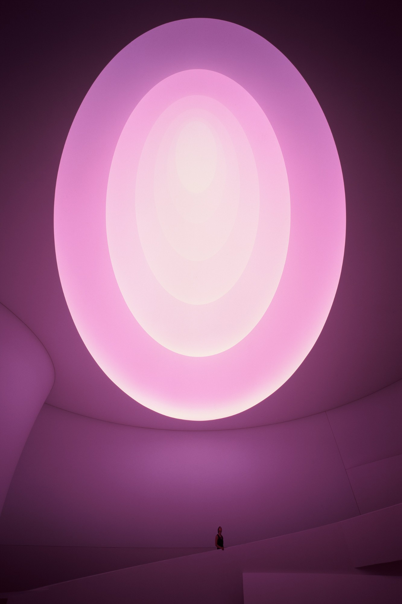 lalique collection, Lalique’s Collaboration with James Turrell Meshes Art with Light