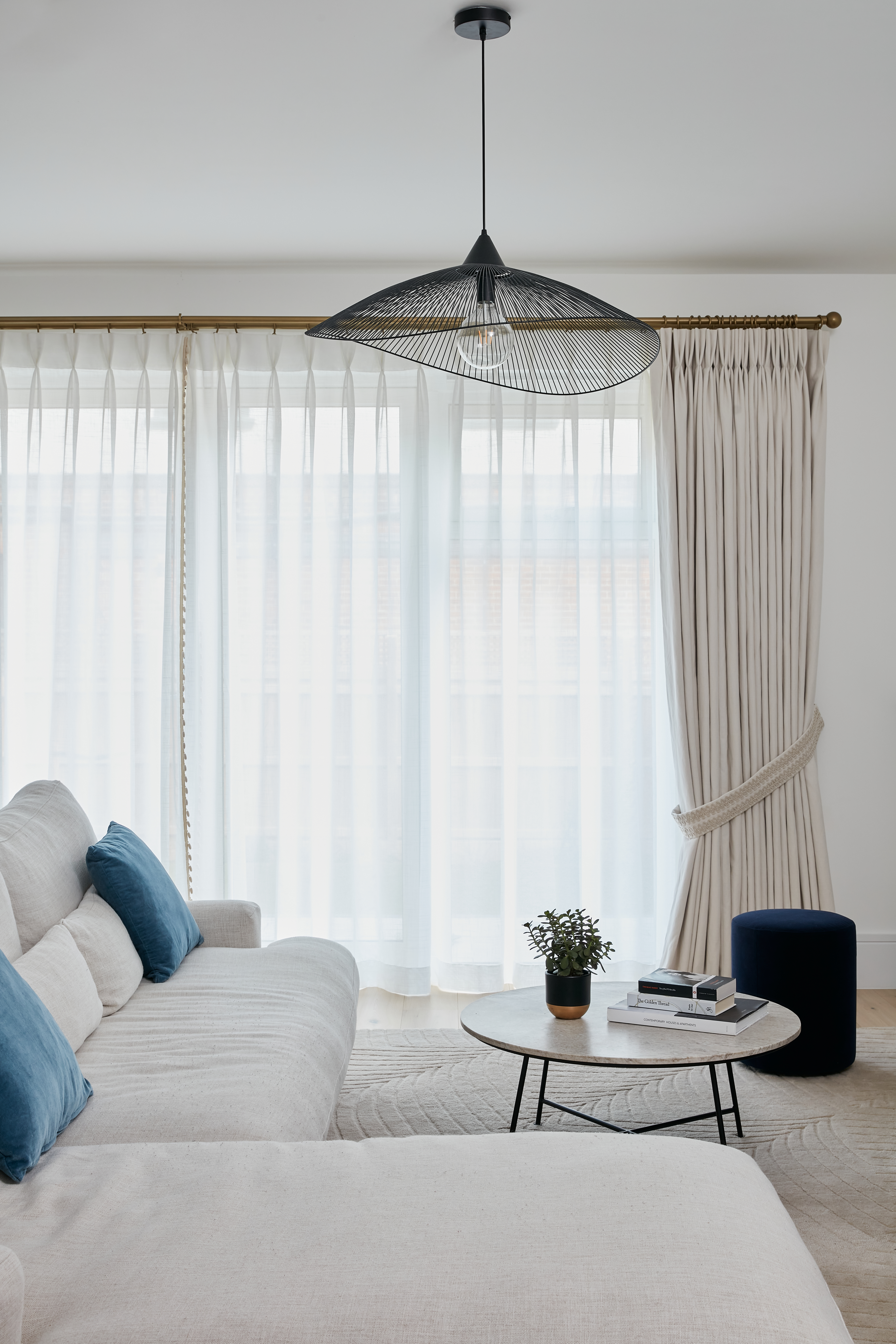 The Crescent Reception sofa 4