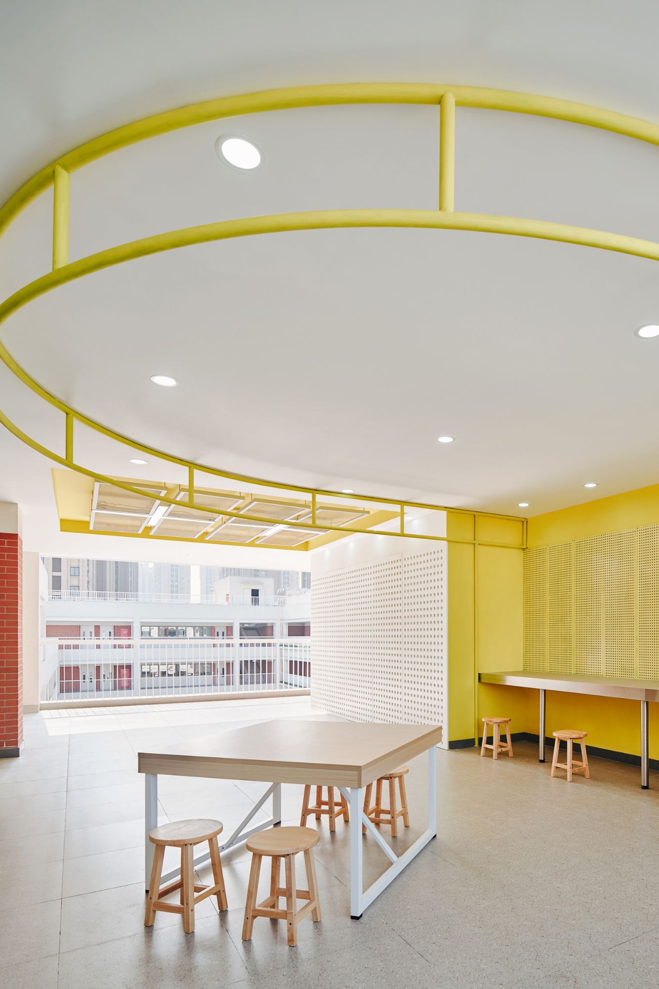 primary school, Primary School Design Promotes Creativity and Interactive Learning