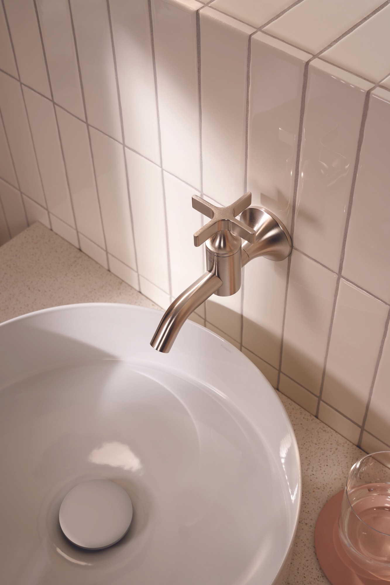 contemporary, Uniting Tradition and Modernity: Dornbracht’s VAIA Available in New Variants and Finishes