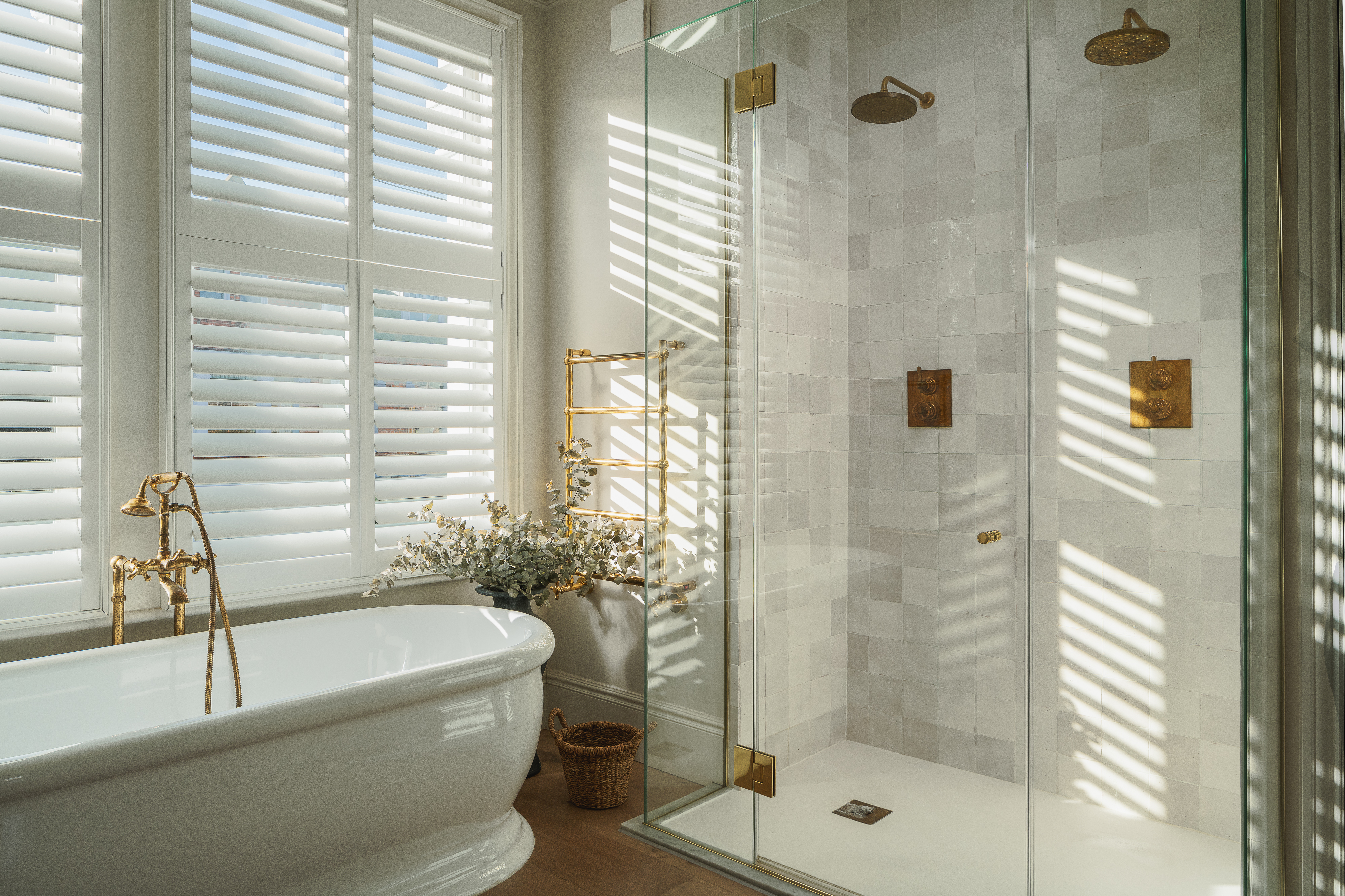 2. @millieturnerdesigns @robinqphoto