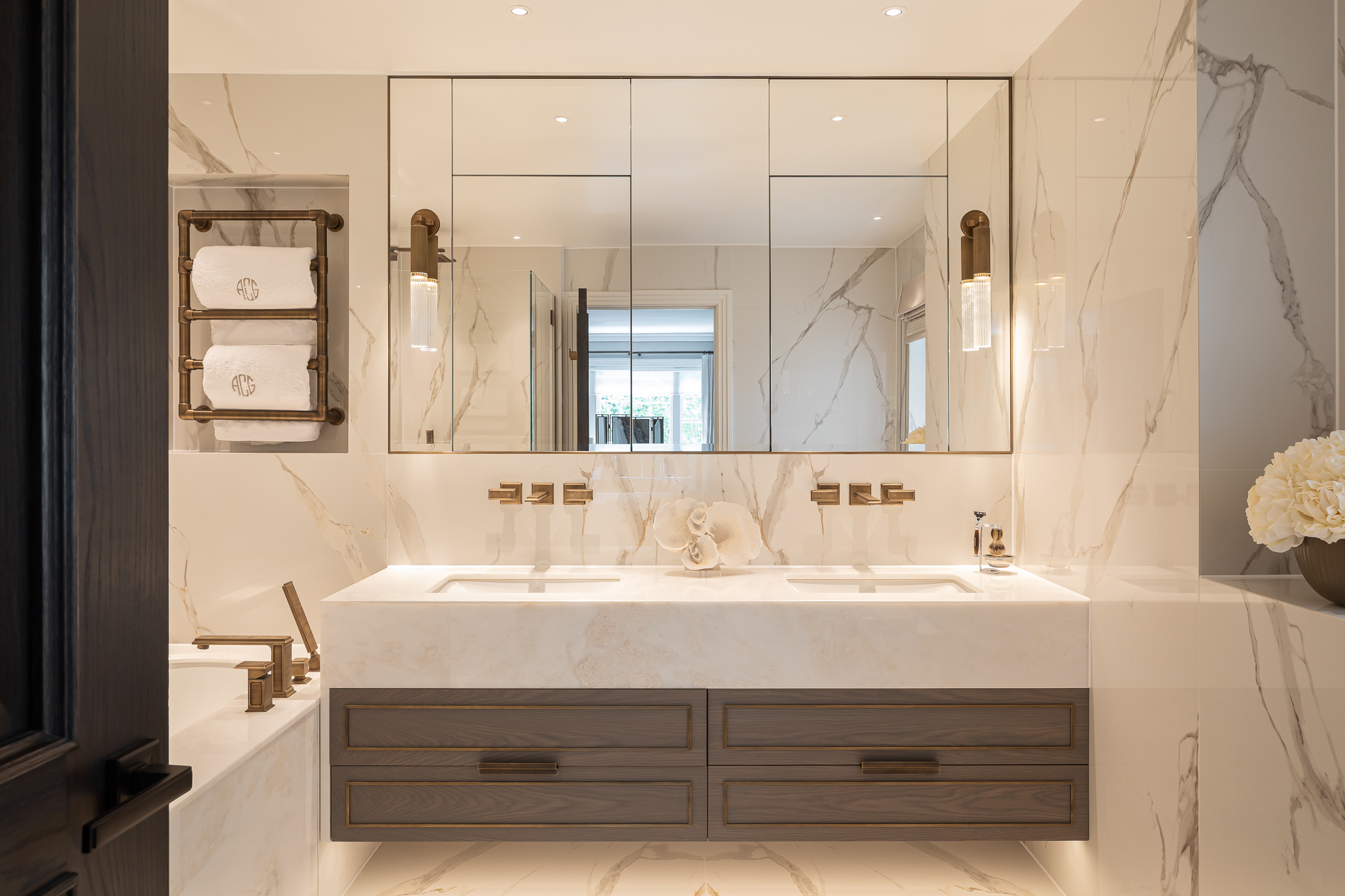 220506_SamanthaBartlett_0535-Edit_HG_Screen