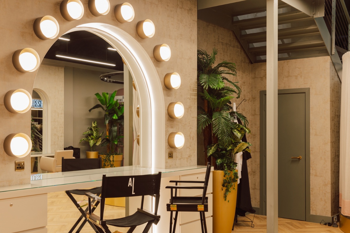 neutral, Cocoon & Bauer: Creating a Neutral Salon With Biophilic Design Elements