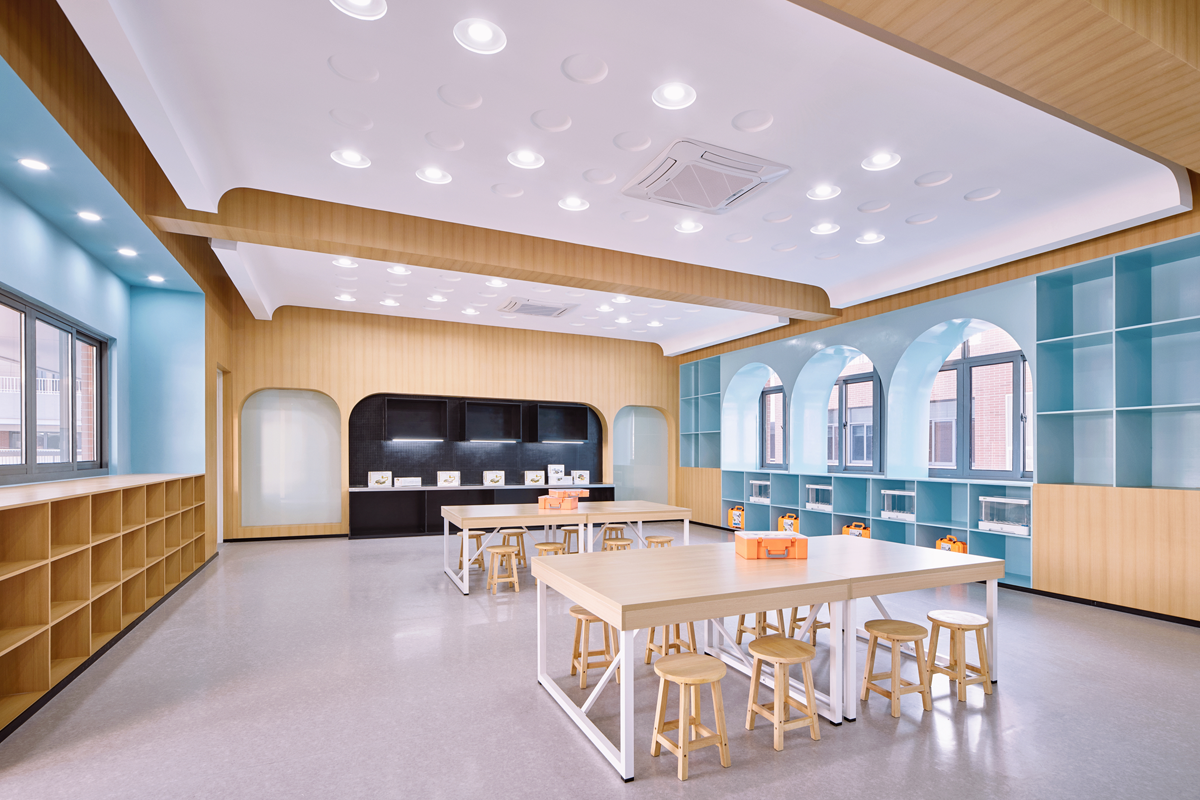 LINEWORKS STUDIO-STEAM Studio