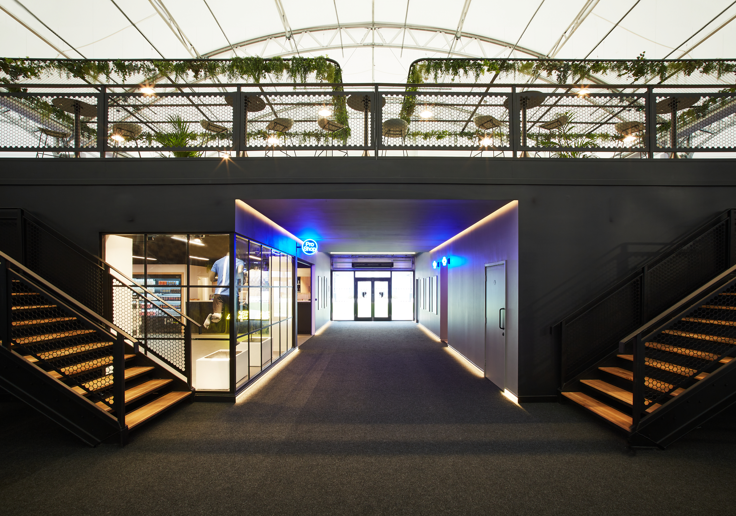 Padium-Main-Photo-047