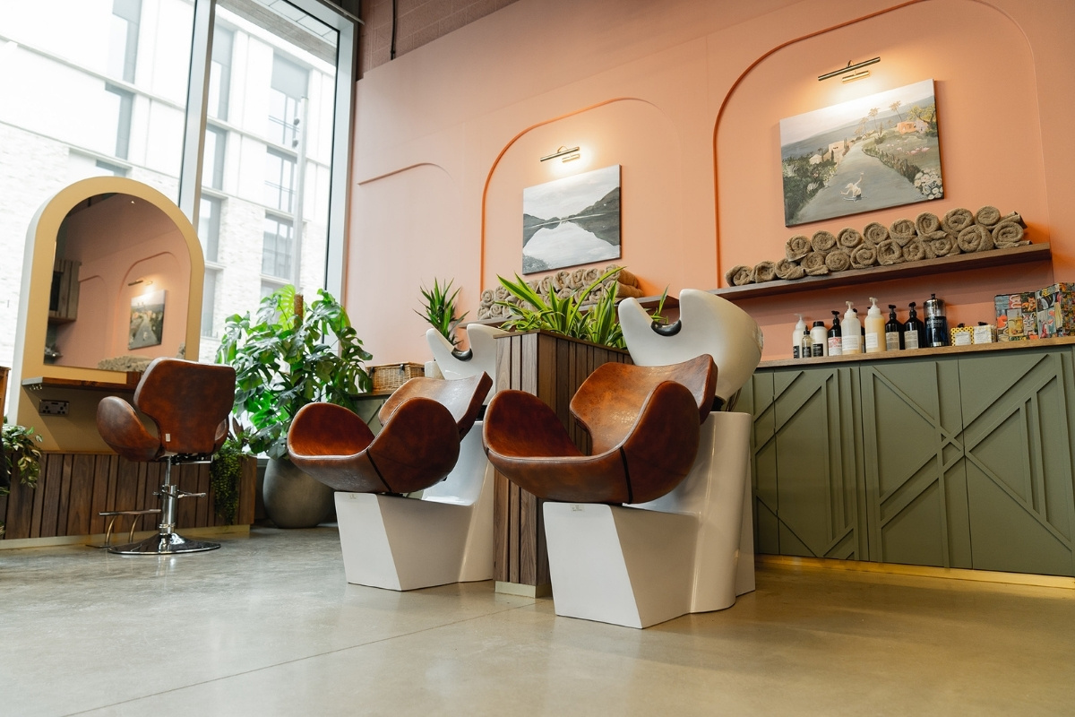 earthy, Layrd Design: Creating a Warm and Earthy Salon