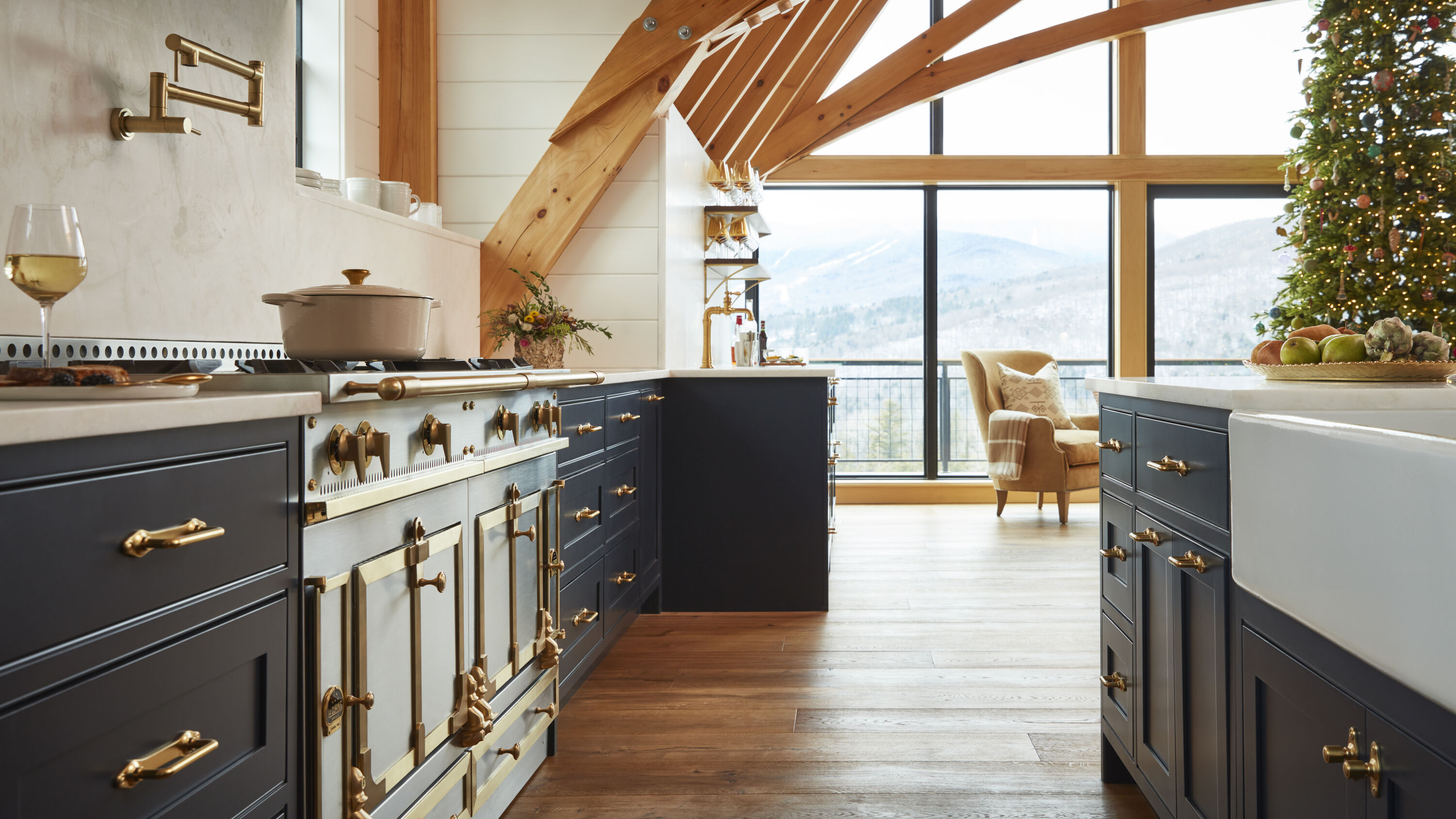 2064_Vermont_Barn_La_Cornue_Chateau_150_G45ILK1_15916_rt-large