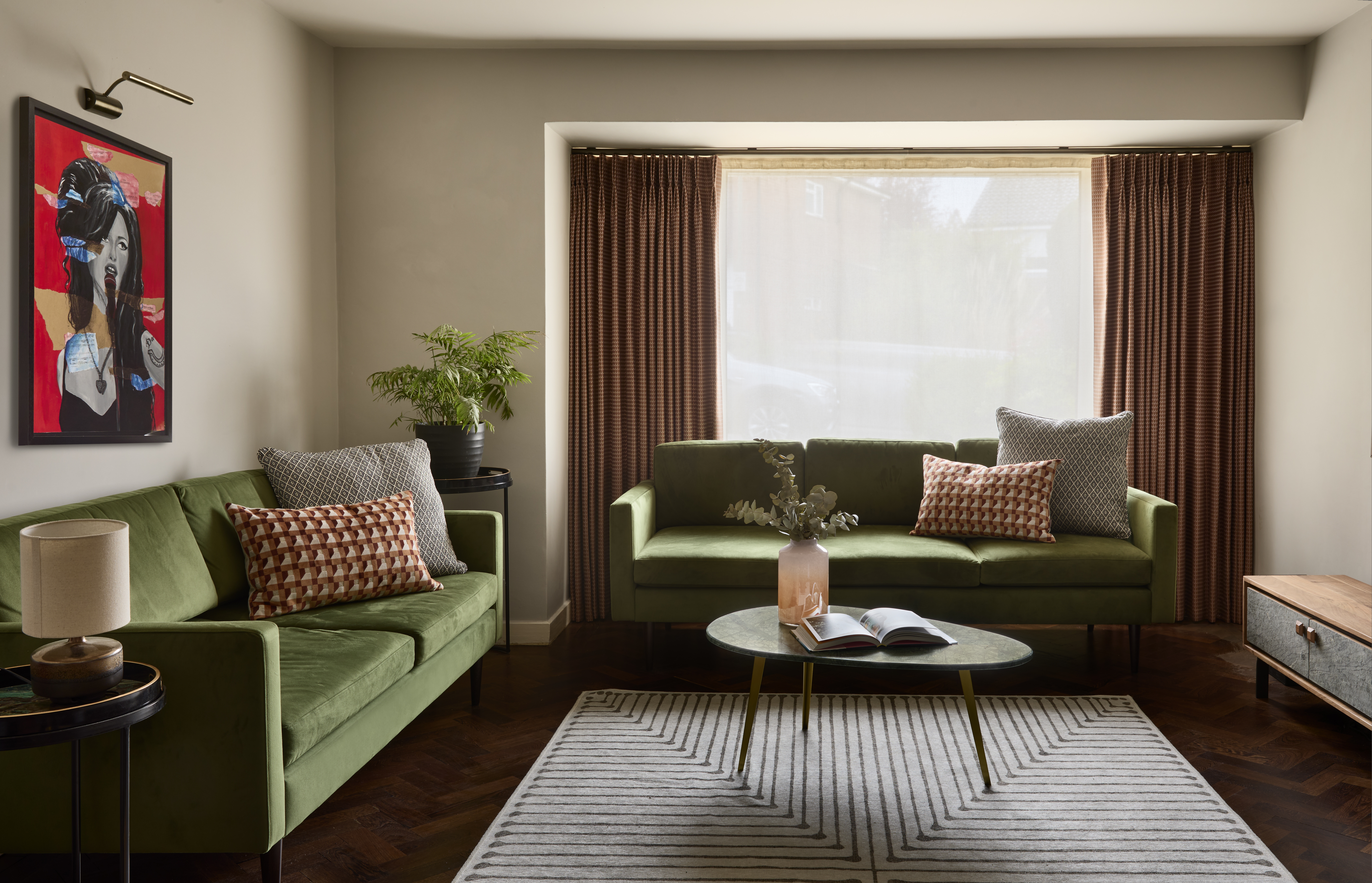 Surrey sitting Room 70's