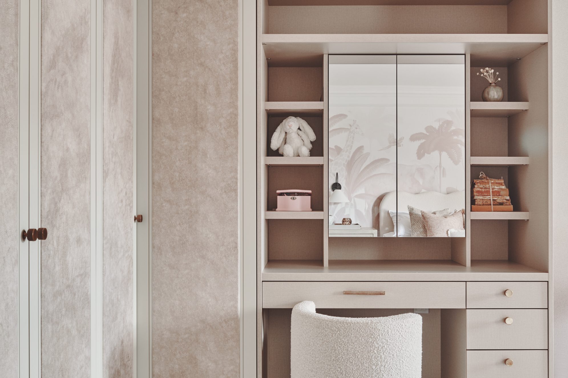 24.10.10_ZSI10926_HI RES