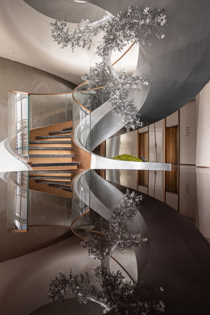 Image showcasing Metropolitan Space Art Design: Creating a Lavish Exhibition Space | SBID