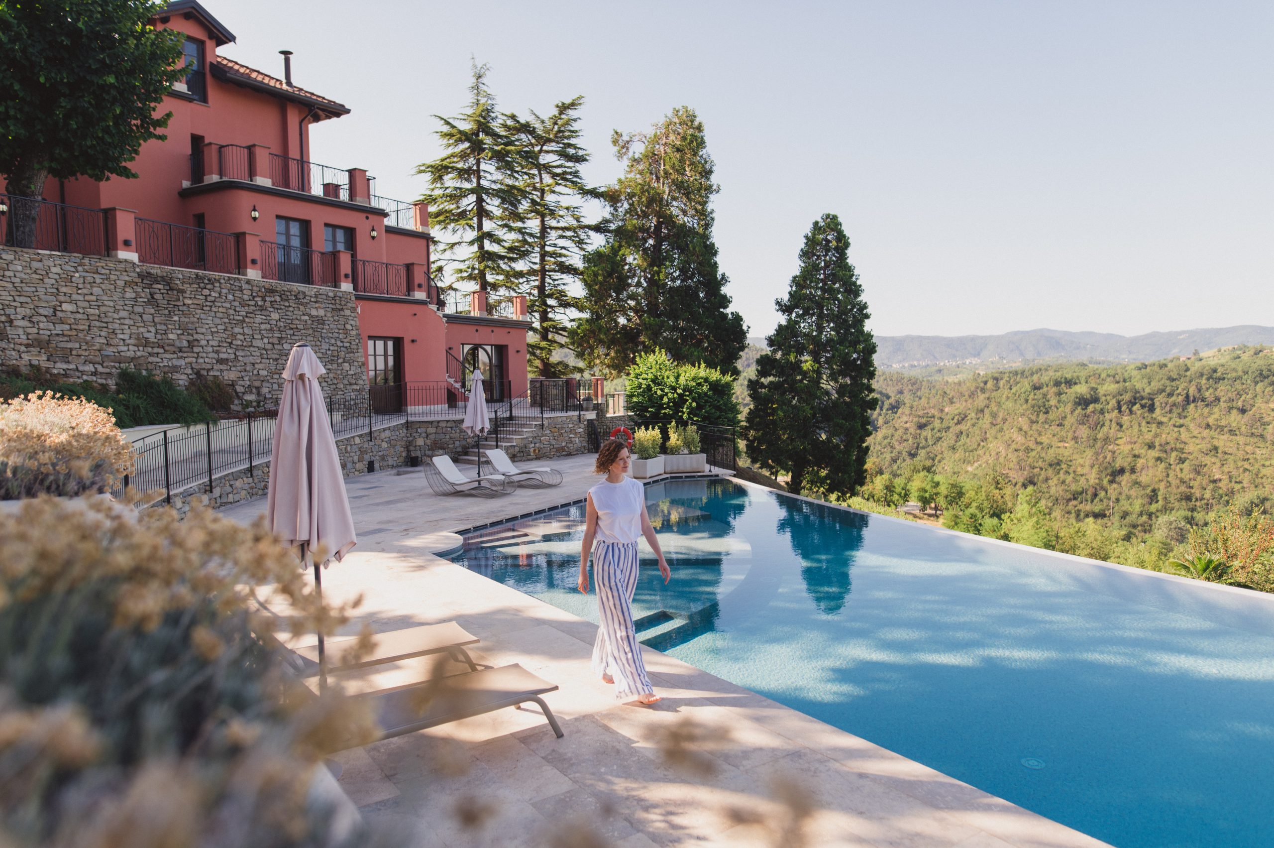 ROSE || These White Walls