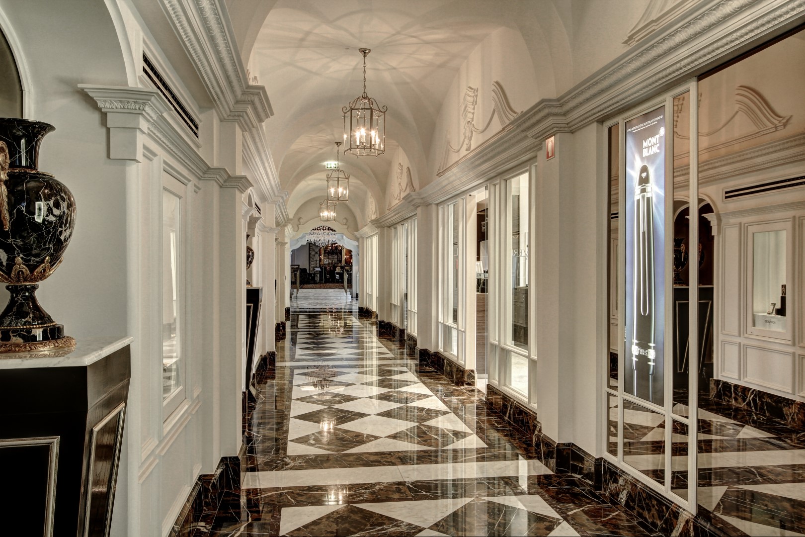 Alex Kravetz Design (11)