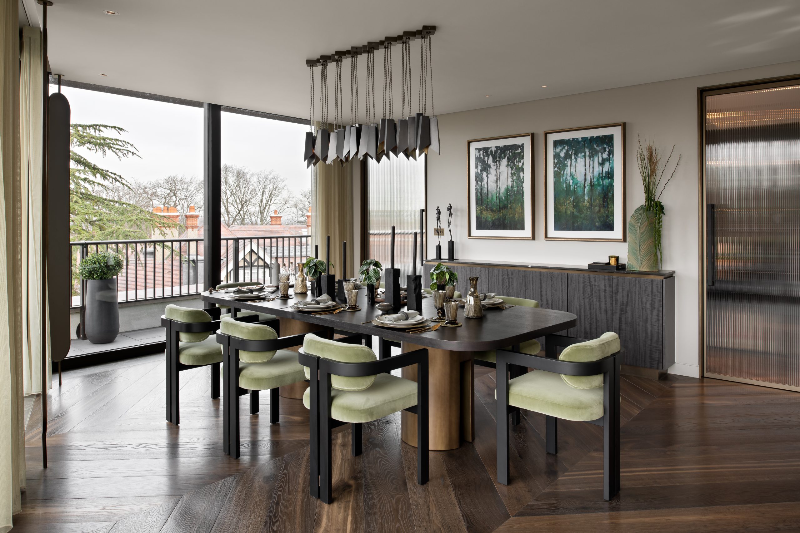 Buxmeahttps://www.sbid.org/wp-content/uploads/2025/03/20231219-CavenAv-029-scaled-e1741693686838-300x205.jpgd_Penthouse