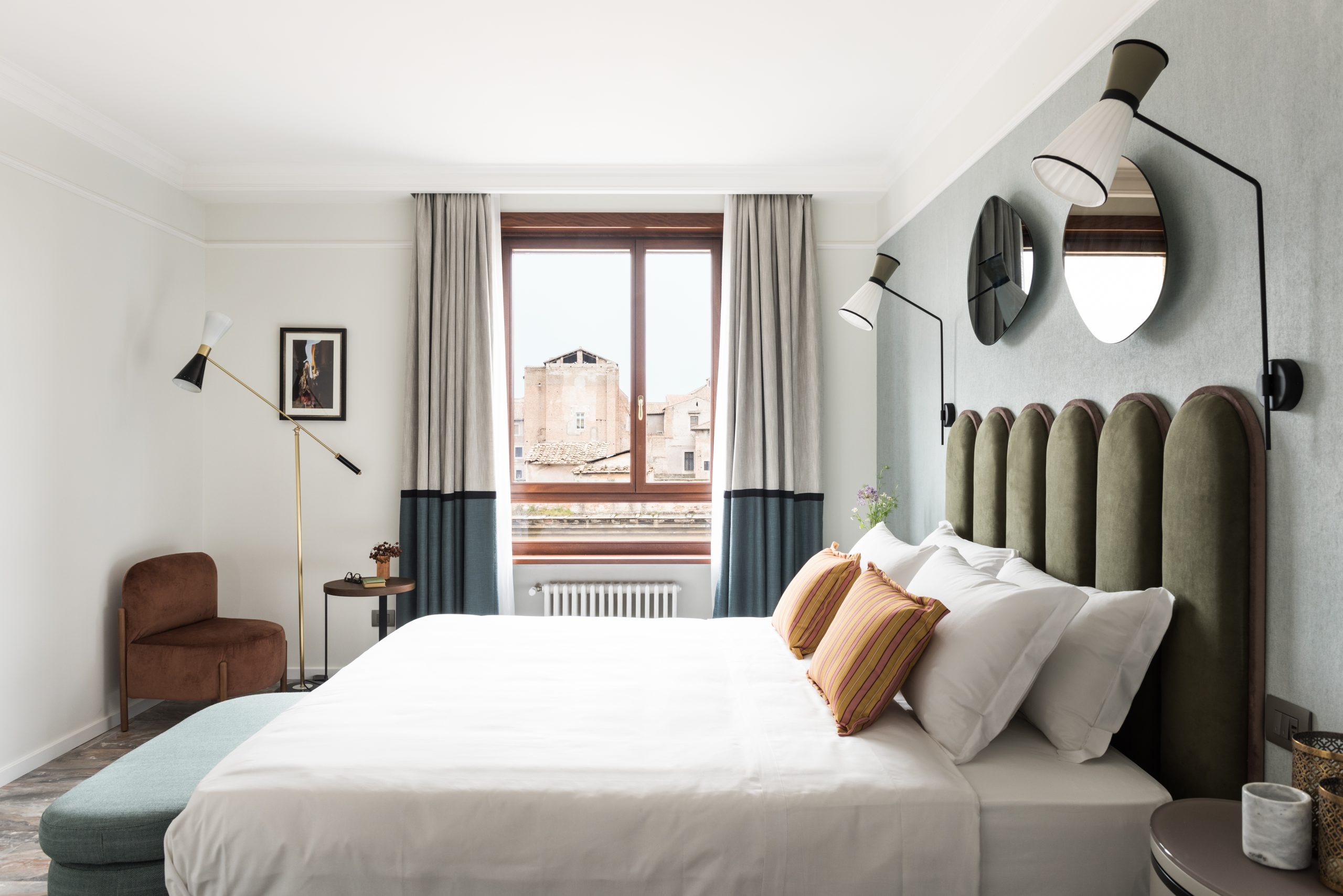 Colosseo Rome Luxury Short Rental Apartments photo credit Giorgio Baroni 1