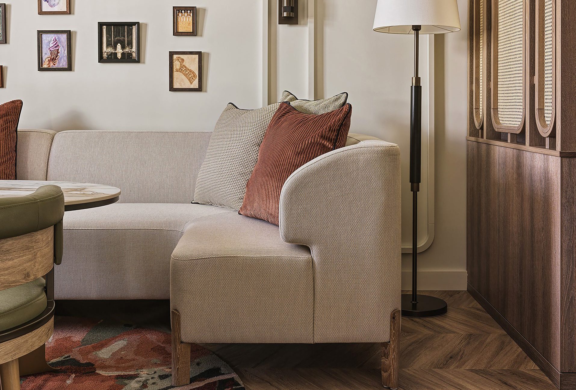 GODDARD LITTLEFAIR IMPERIAL RIDING SCHOOL SUITE