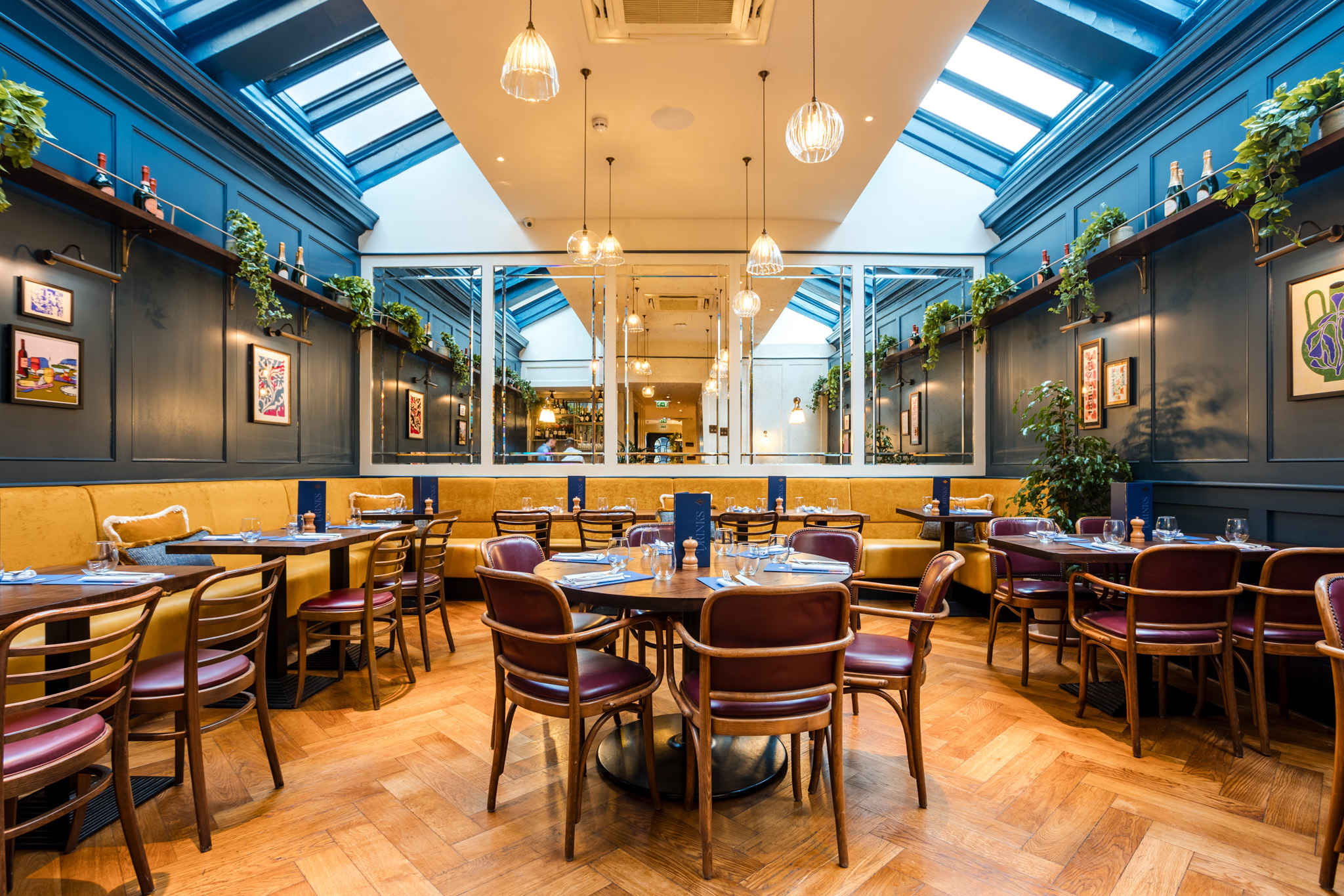 web__024__cote-brasserie__interiors__edinburgh-2024
