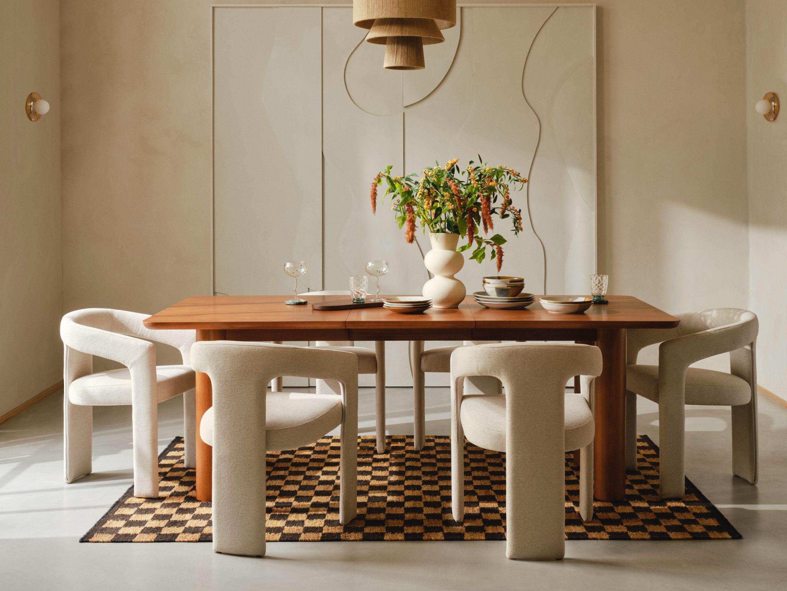 SPR25 SS25HOME MODERN 01 0085 HERO LANDSCAPE