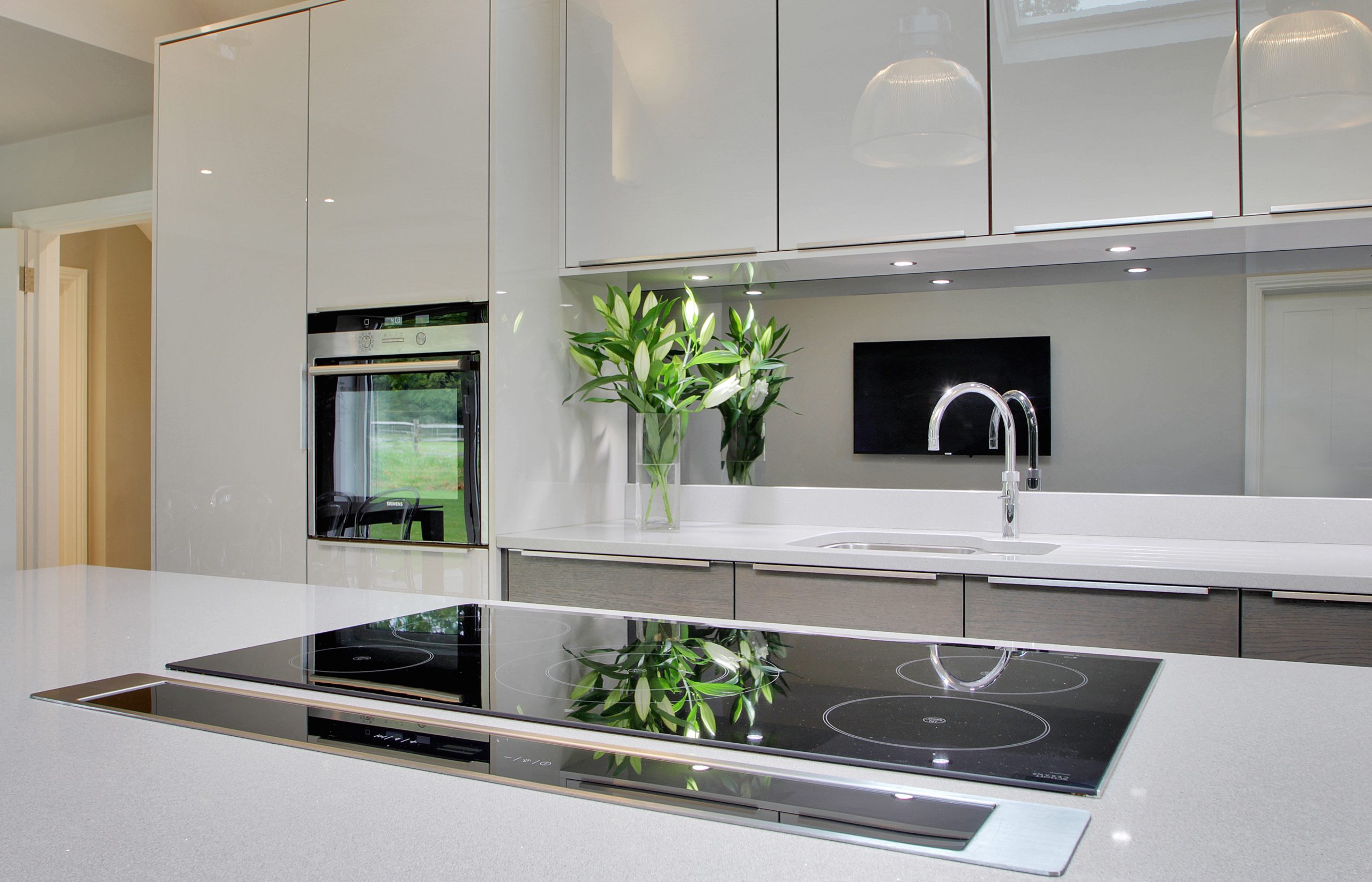 close up kitchen island and mirror