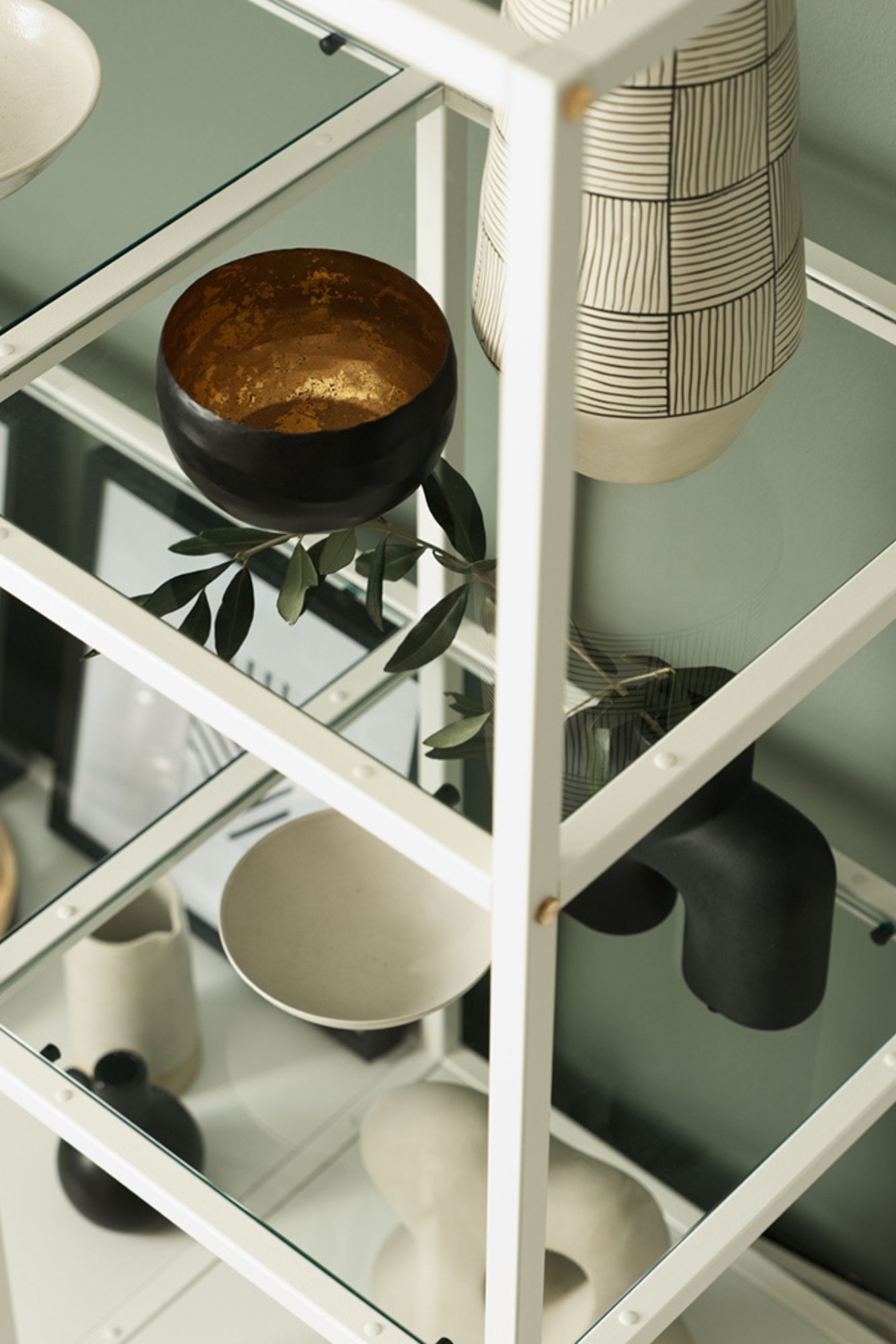 Shelved, The Story Behind Shelved: Bringing High-Quality, Modular Furniture into People’s Homes