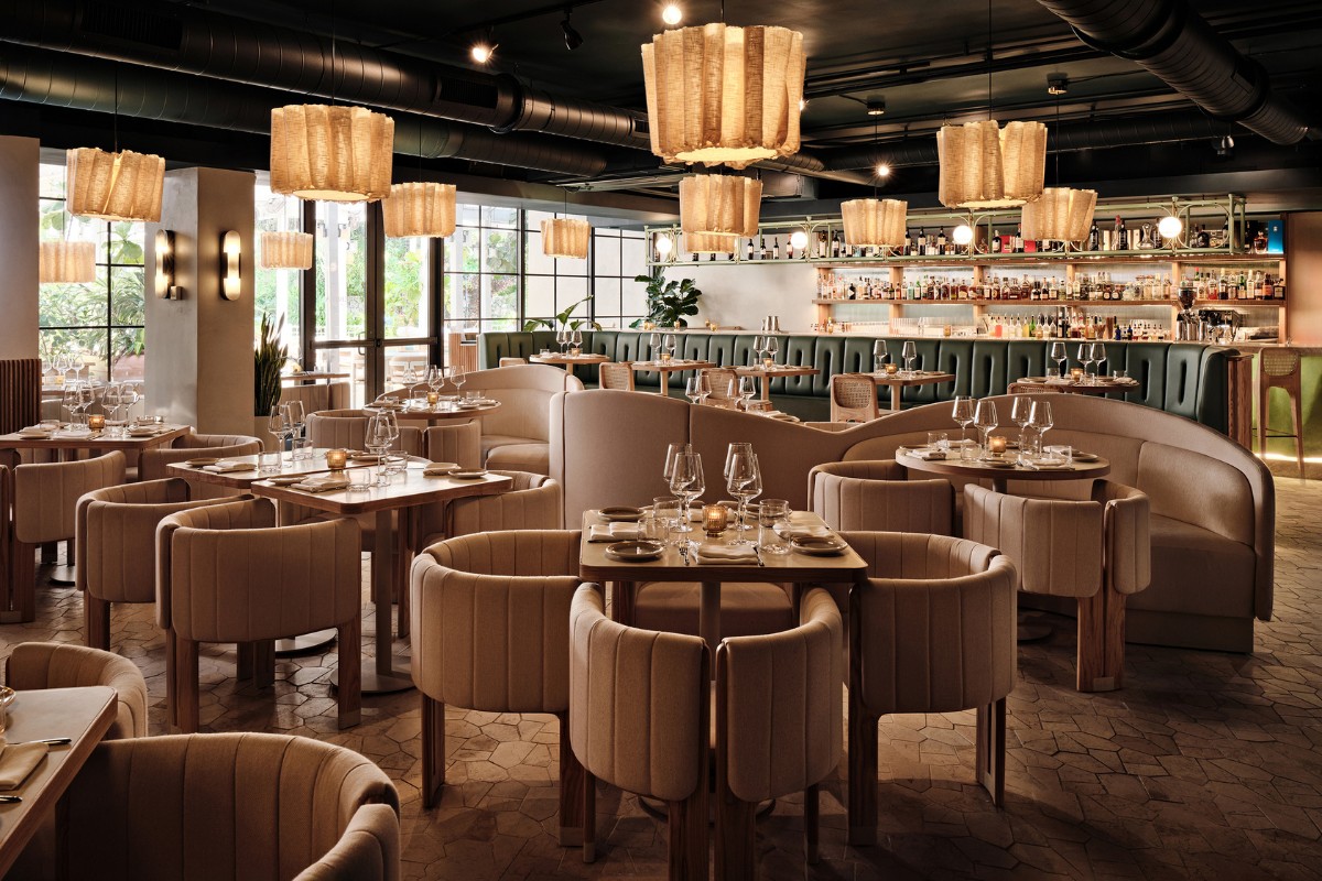 Bishop Design, Bishop Design: Creating a Mesmerising Restaurant Design with an Ocean-Inspired Palette