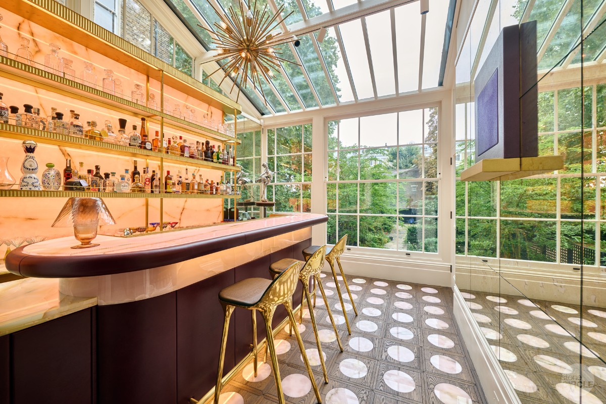 stoneCIRCLE, The Story Behind stoneCIRCLE: Fabricating and Installing Bespoke Stone for Design Projects