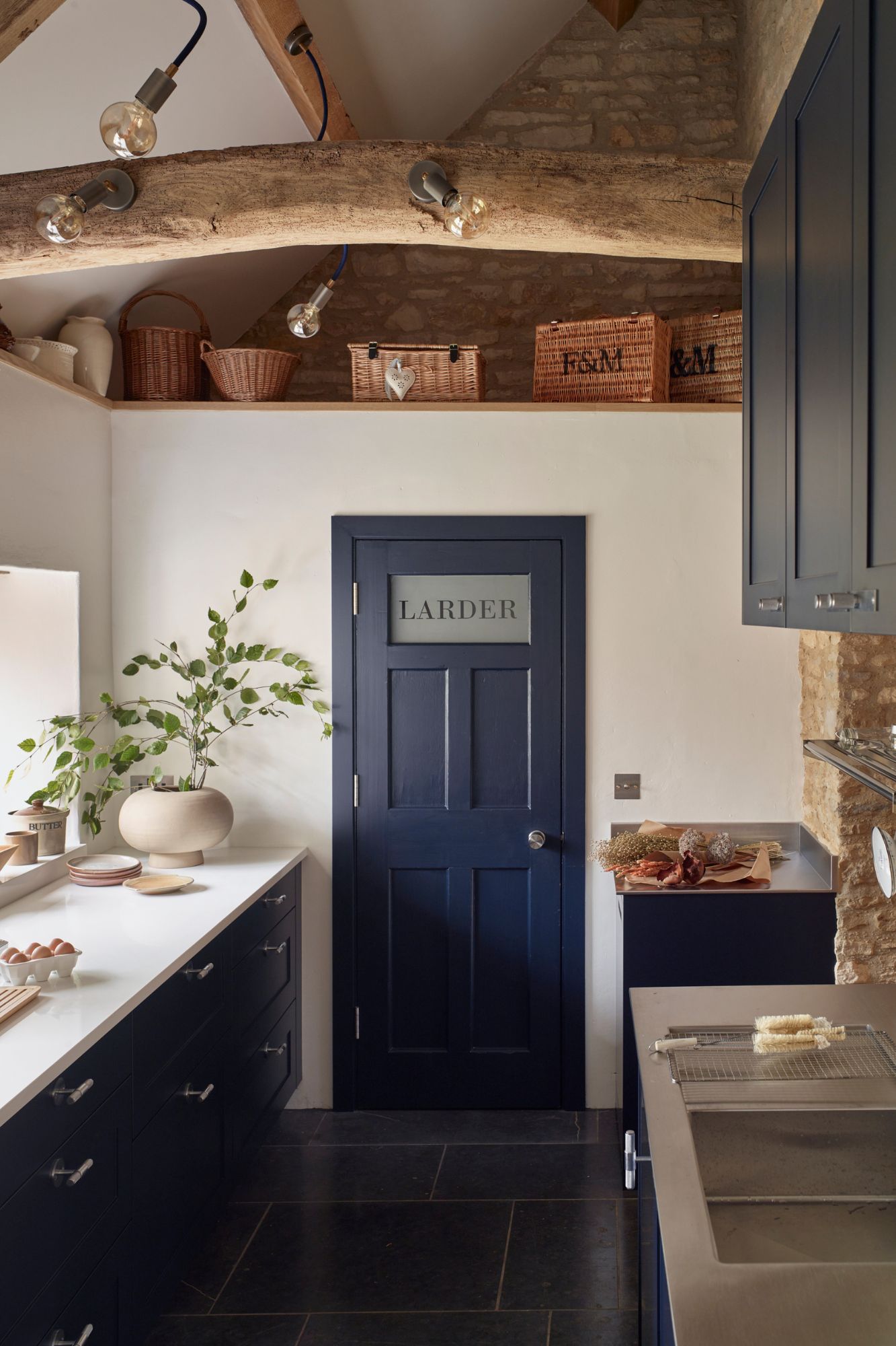 Roundhouse, Roundhouse Design: The Rise of the Dirty Kitchen