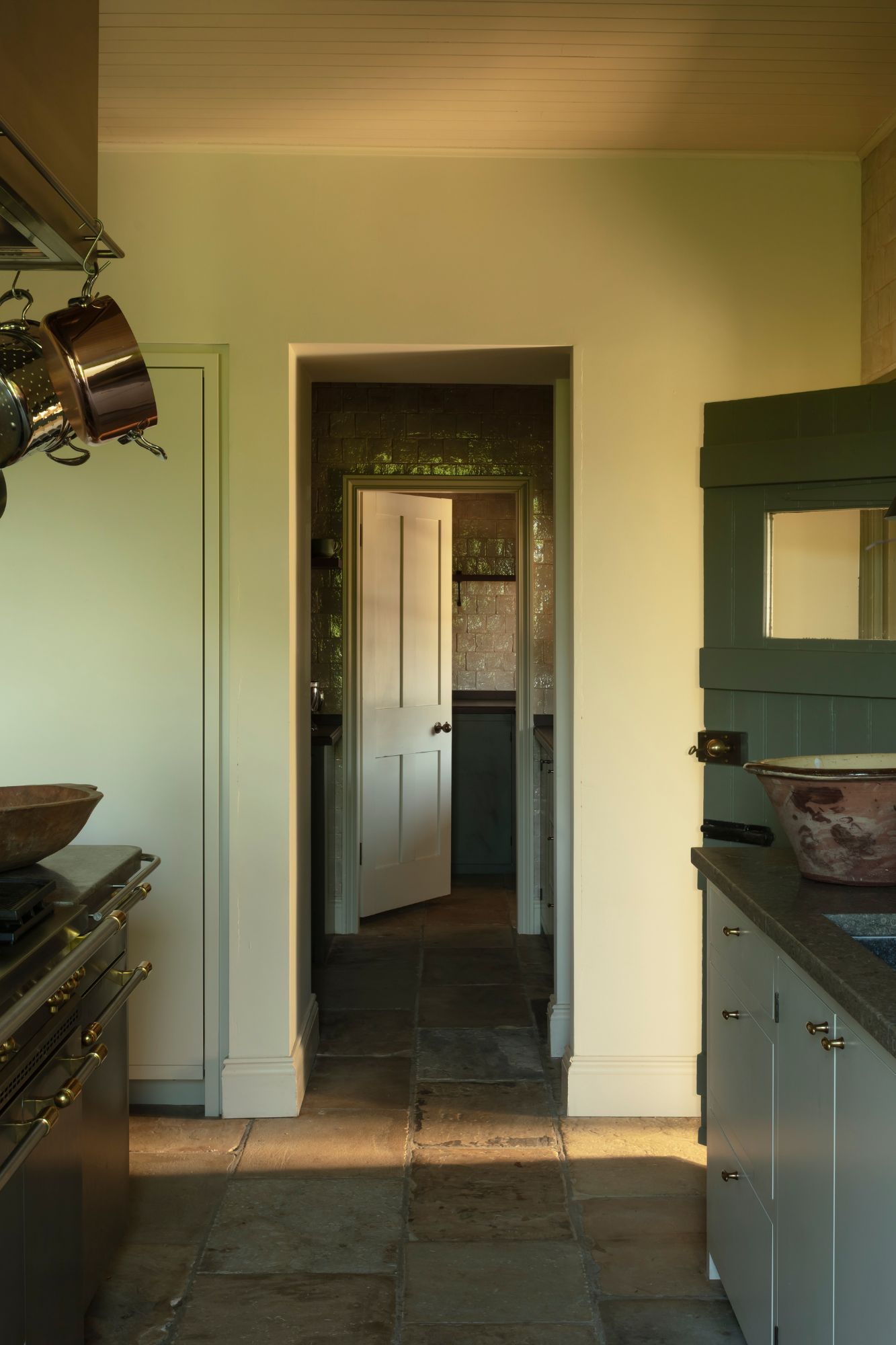 ledbury studio, Ledbury Studio Unveils the Hampshire Kitchen