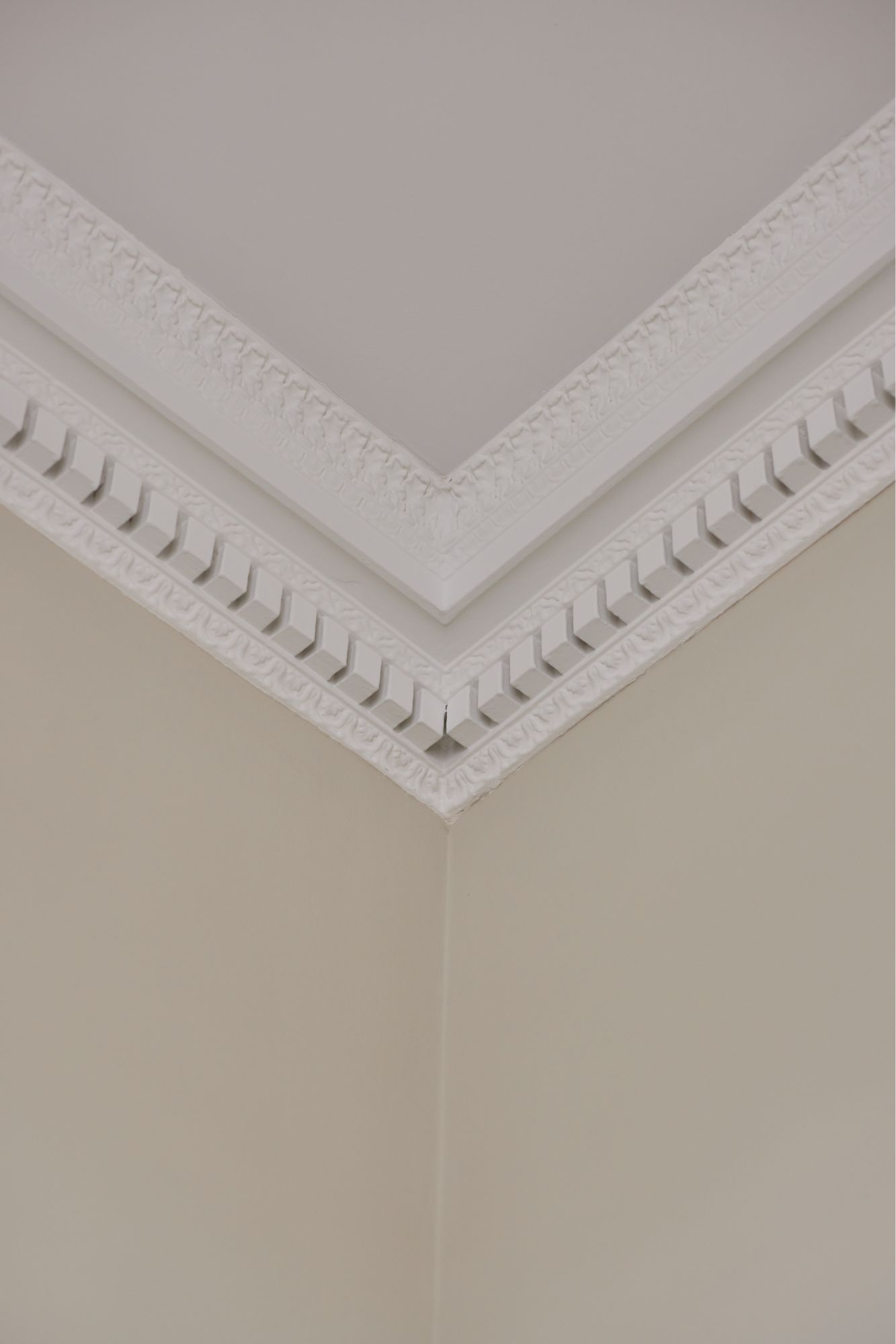 Katharine Pooley, Katharine Pooley Shows the Importance of Architectural Details