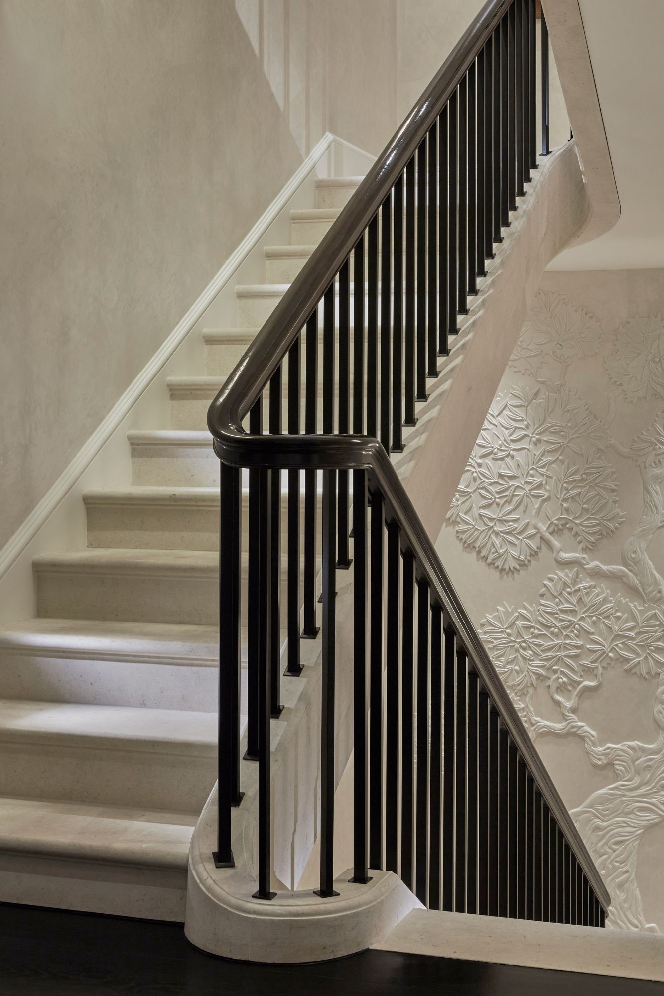 Katharine Pooley, Katharine Pooley Shows the Importance of Architectural Details