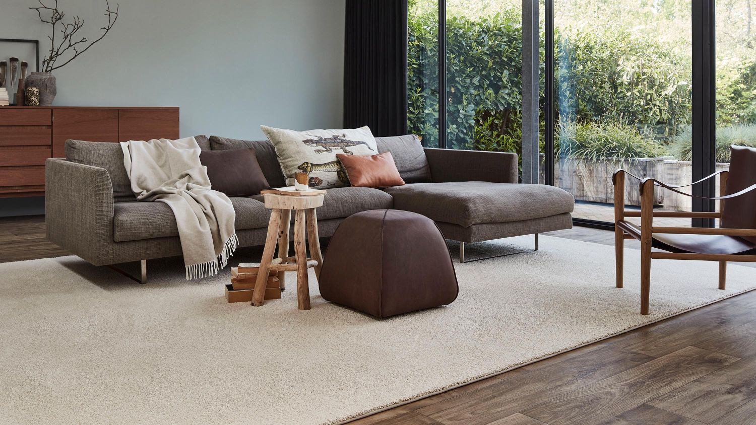 IN_Carpet_Parade_Touch_1500