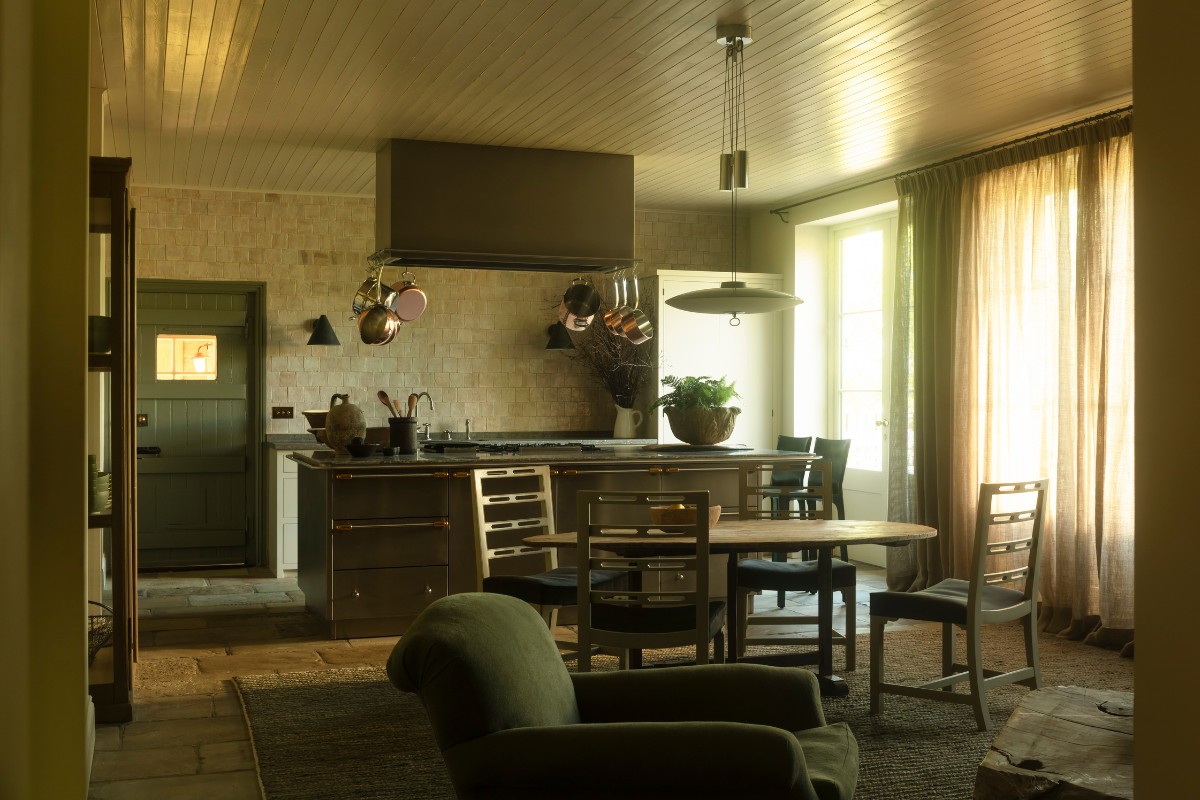Ledbury Studio Unveils the Hampshire Kitchen