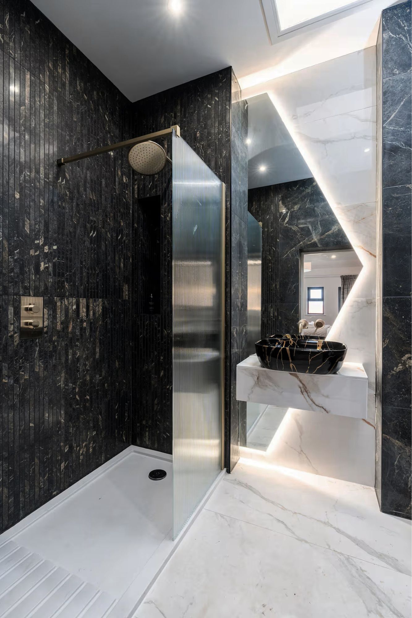 LWE Interiors, LWE Interiors Blends Heritage Architecture with Contemporary Living