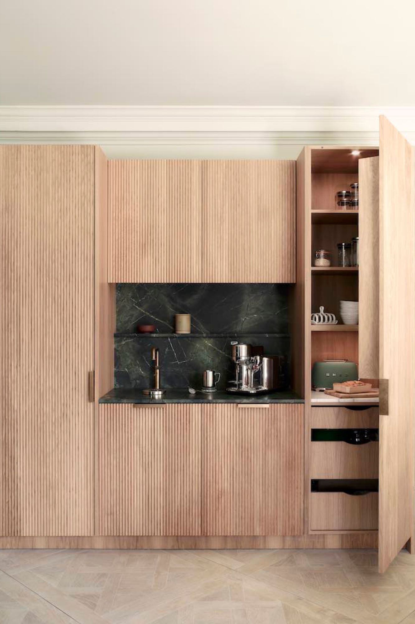 Roundhouse, Cosy Contemporary Kitchens: How to Make a Modern Kitchen Feel Warm and Inviting